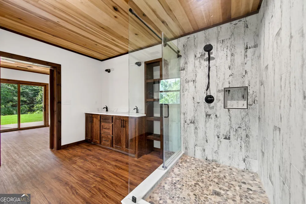 45 Wildflower DR Mineral Bluff, GA 30559