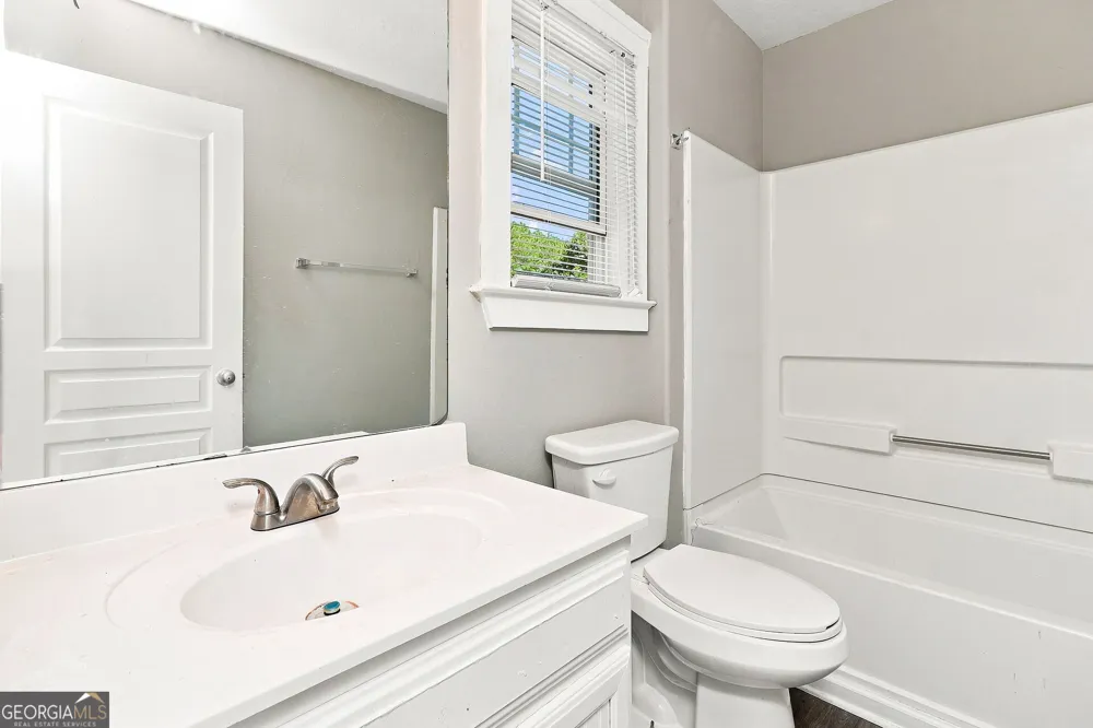 114 Parkway DR Fairburn, GA 30213