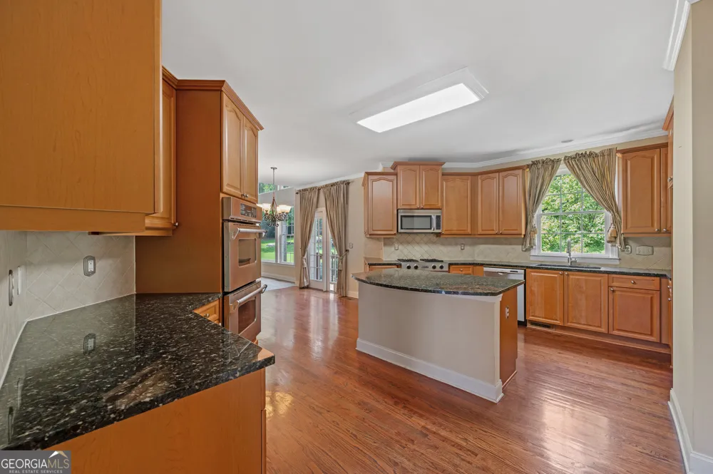562 Vinings Springs DR SE Mableton, GA 30126