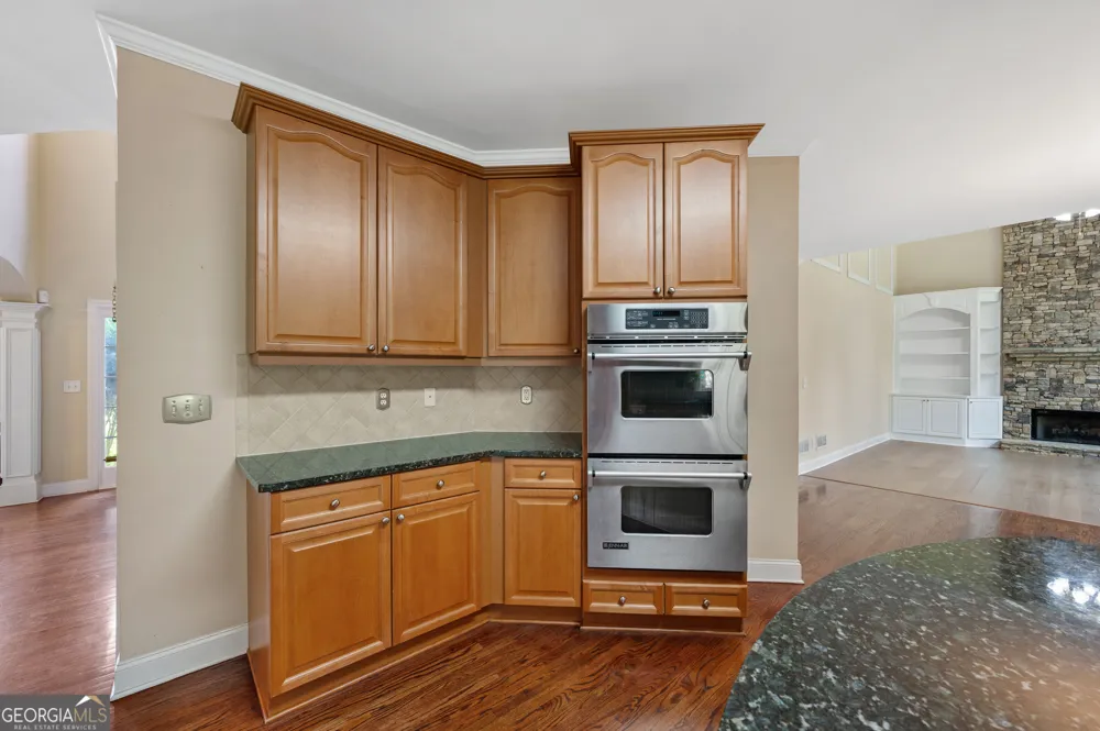 562 Vinings Springs DR SE Mableton, GA 30126
