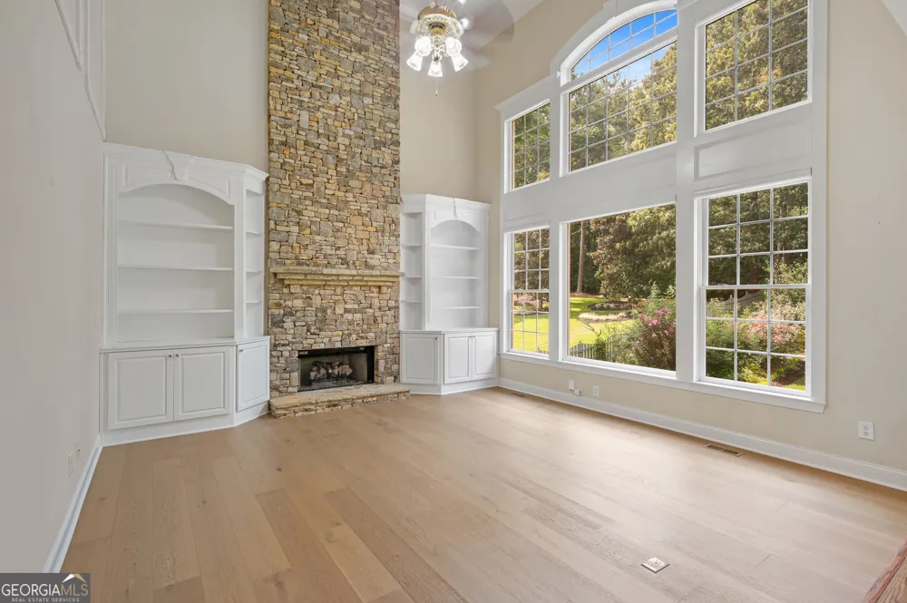 562 Vinings Springs DR SE Mableton, GA 30126
