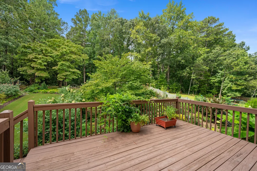 562 Vinings Springs DR SE Mableton, GA 30126
