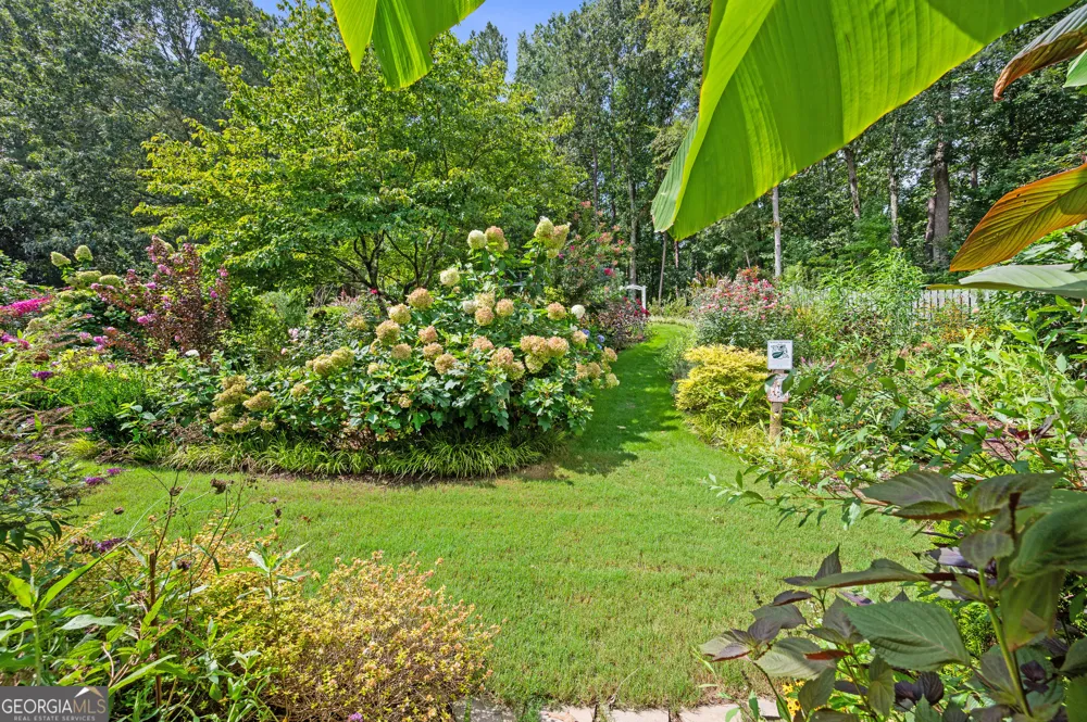 562 Vinings Springs DR SE Mableton, GA 30126