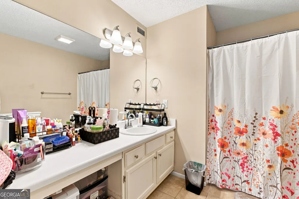 27 Little Silver CT SE Smyrna, GA 30080
