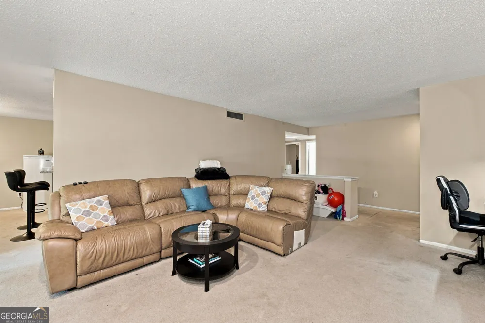 27 Little Silver CT SE Smyrna, GA 30080