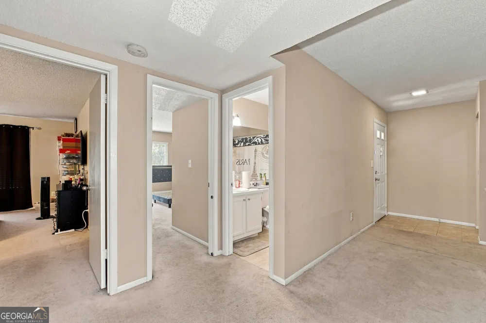 27 Little Silver CT SE Smyrna, GA 30080