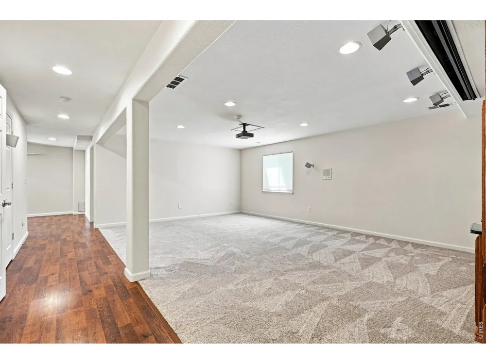 1715 Whitehall Drive Longmont, CO 80504
