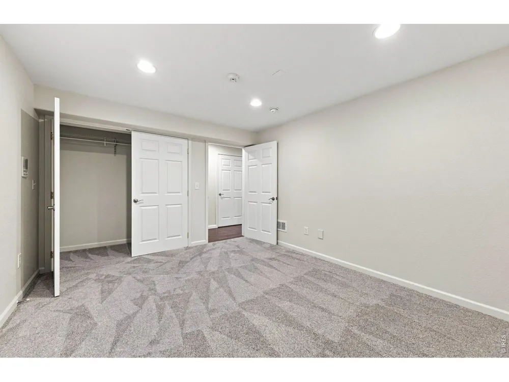 1715 Whitehall Drive Longmont, CO 80504
