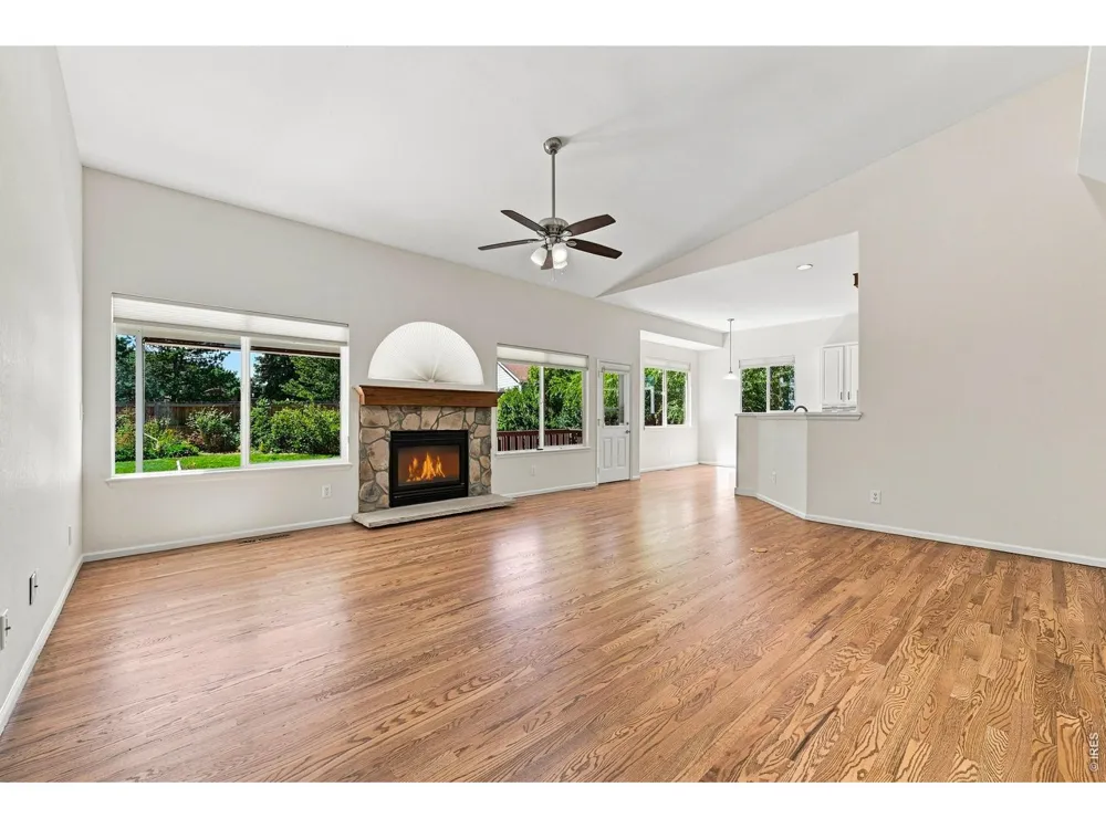 1715 Whitehall Drive Longmont, CO 80504