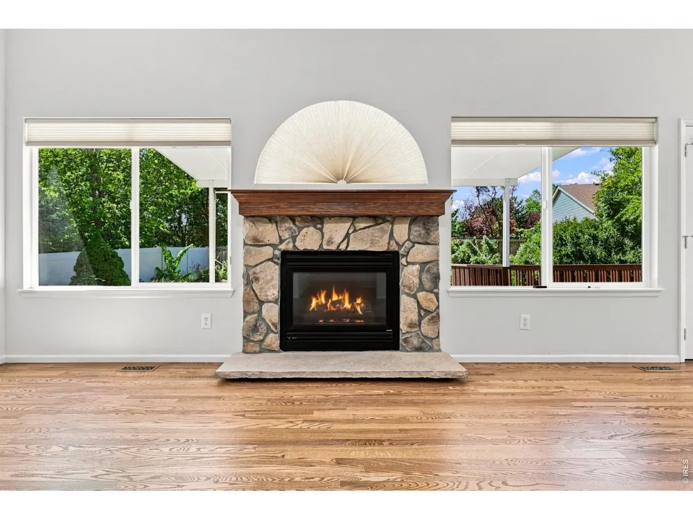 1715 Whitehall Drive Longmont, CO 80504