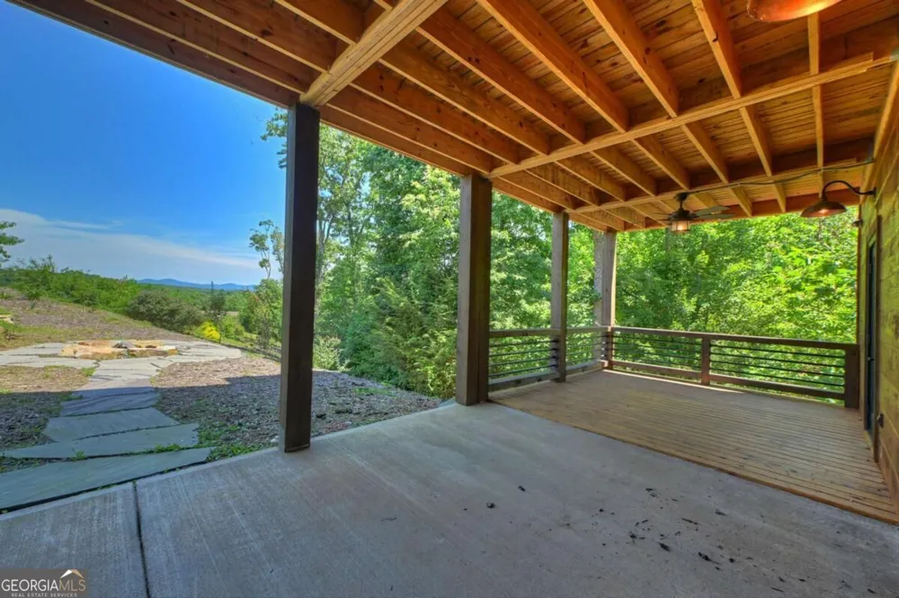 320 Amber RDG Blue Ridge, GA 30513