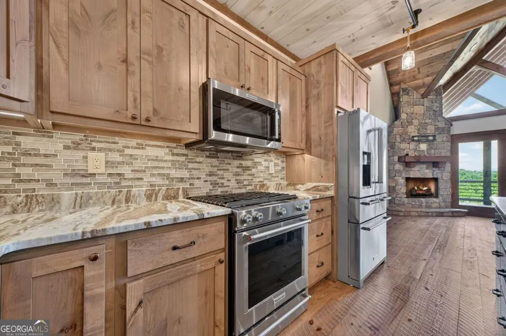 320 Amber RDG Blue Ridge, GA 30513