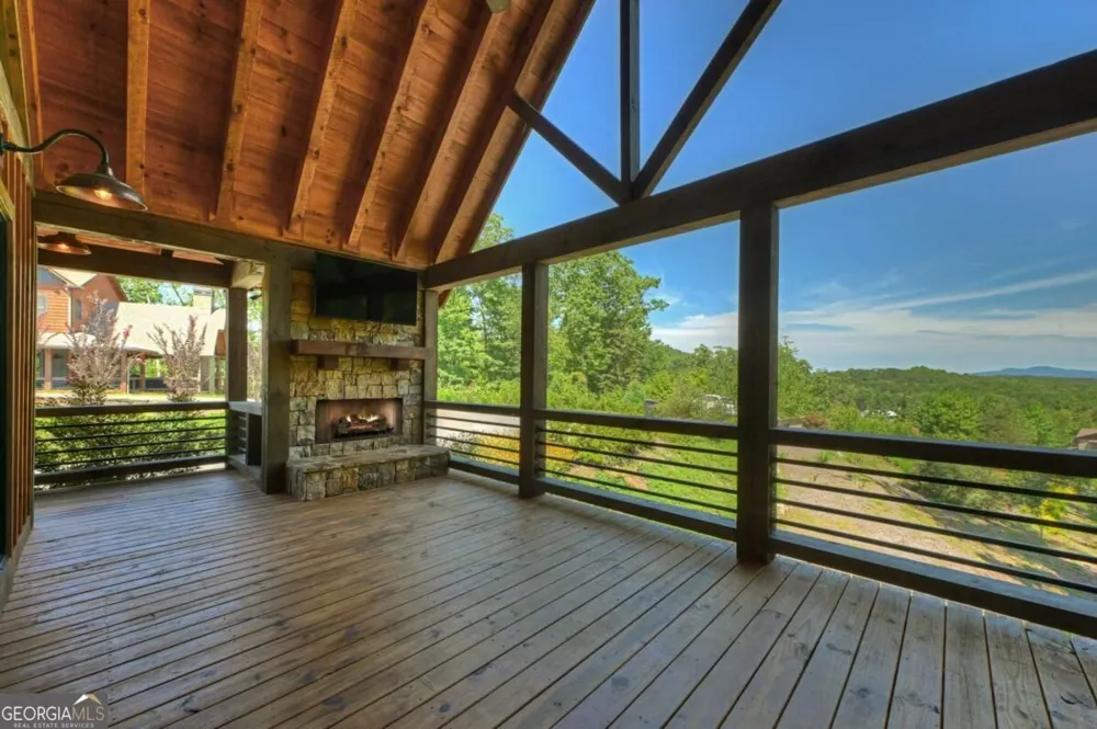 320 Amber RDG Blue Ridge, GA 30513