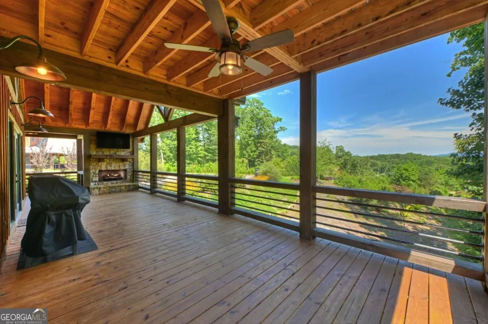 320 Amber RDG Blue Ridge, GA 30513