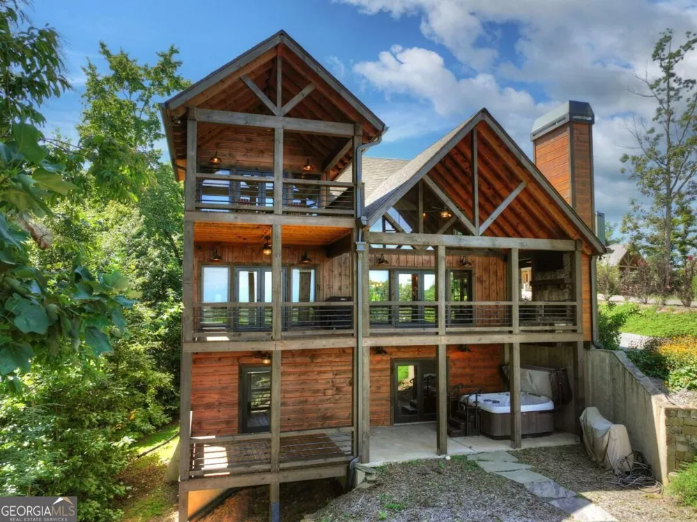 320 Amber RDG Blue Ridge, GA 30513