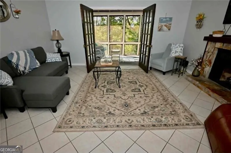16 Mountain View CT Waleska, GA 30183