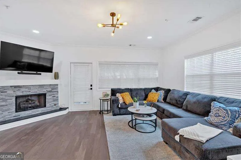 1543 Springleaf CV SE Smyrna, GA 30080