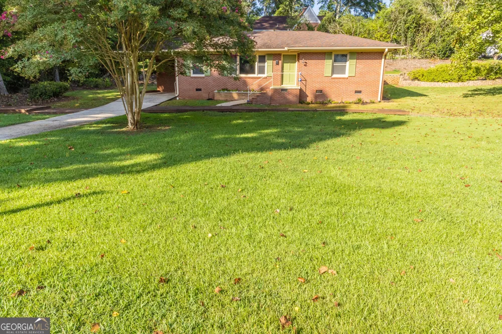 202 Forrest AVE Thomaston, GA 30286