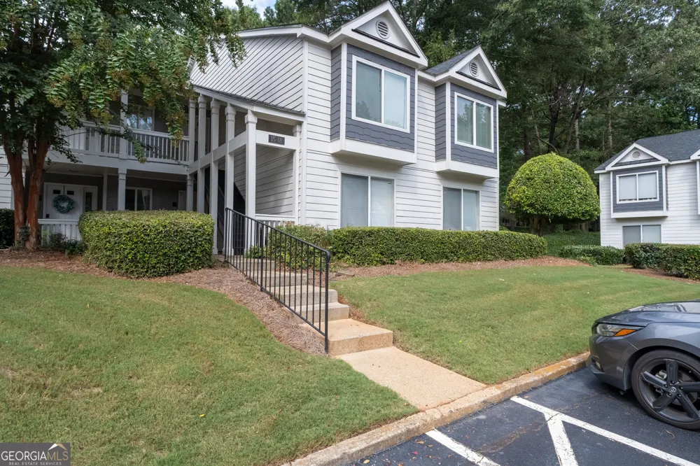 17 Little Silver CT SE Smyrna, GA 30080
