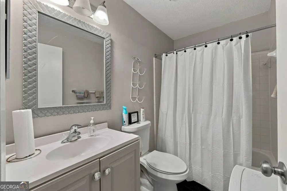 17 Little Silver CT SE Smyrna, GA 30080