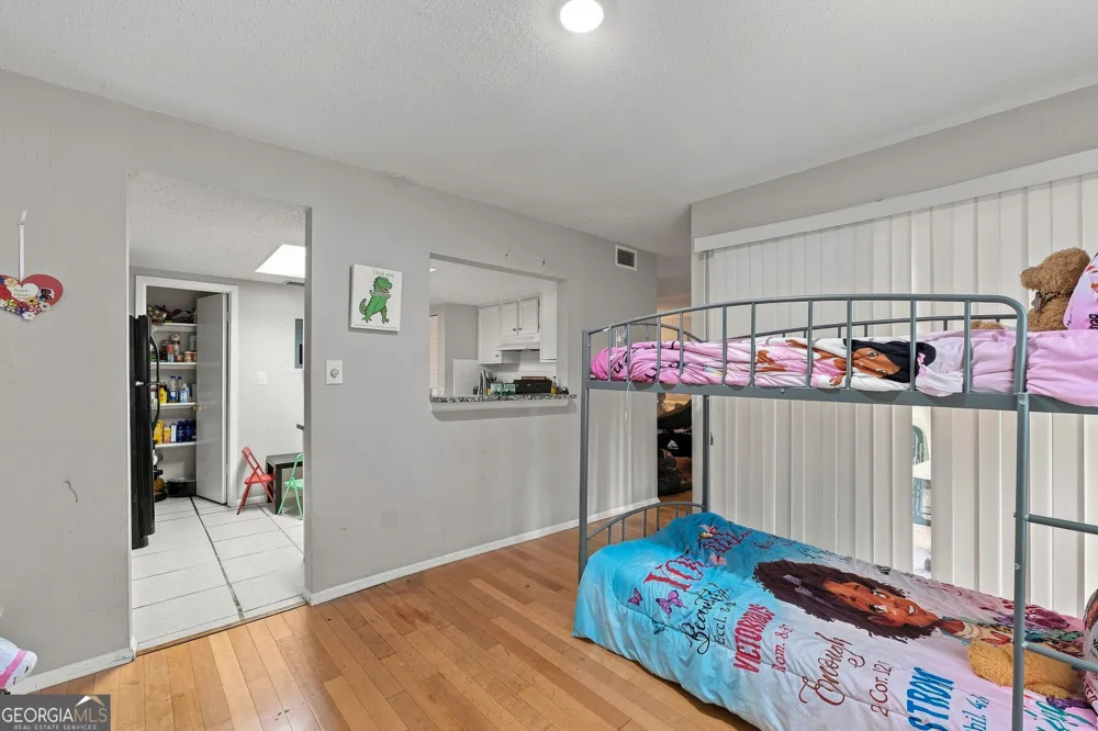 17 Little Silver CT SE Smyrna, GA 30080