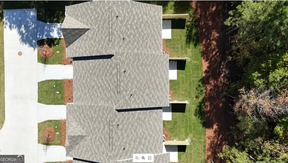 1006 Castanea DR Douglasville, GA 30135