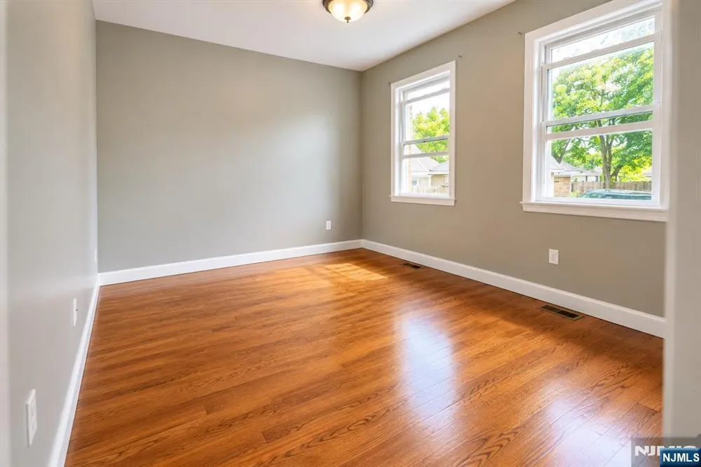 47 Campbell Avenue 1L Hackensack, NJ 07601