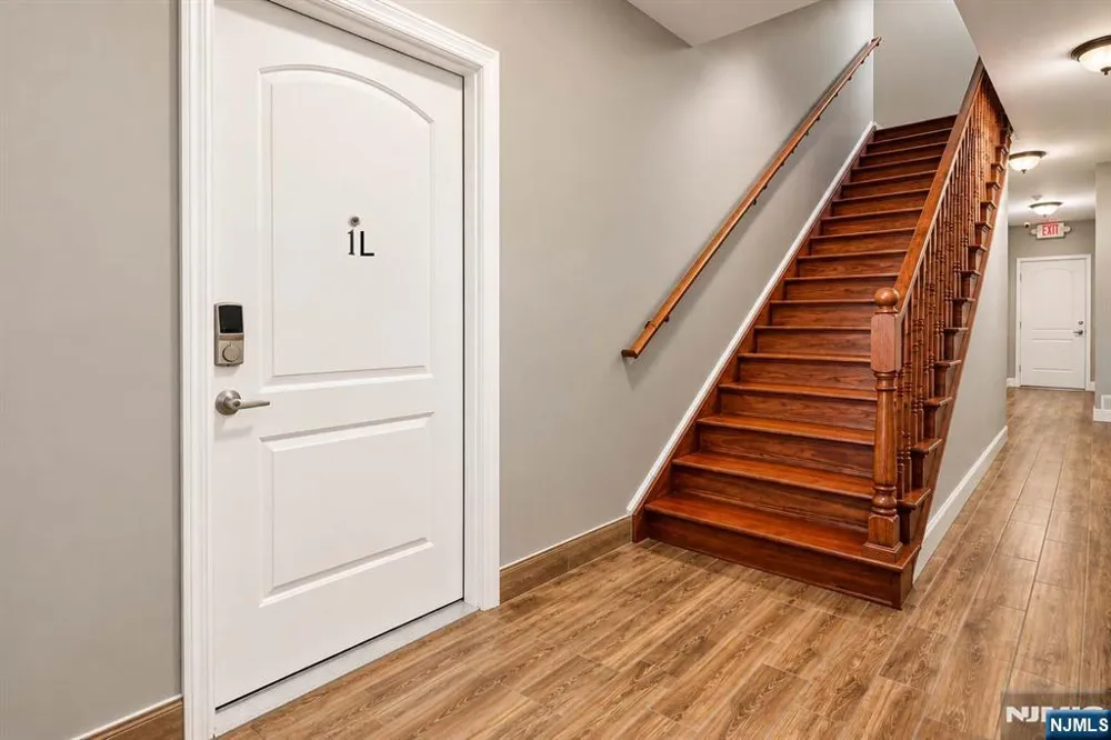 47 Campbell Avenue 1L Hackensack, NJ 07601