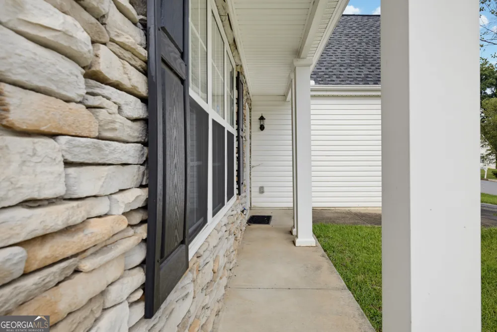 2545 Lake Royale DR Riverdale, GA 30296