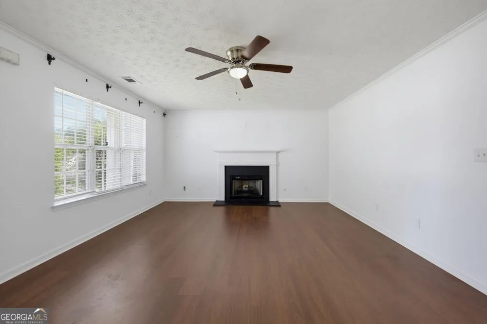 2545 Lake Royale DR Riverdale, GA 30296