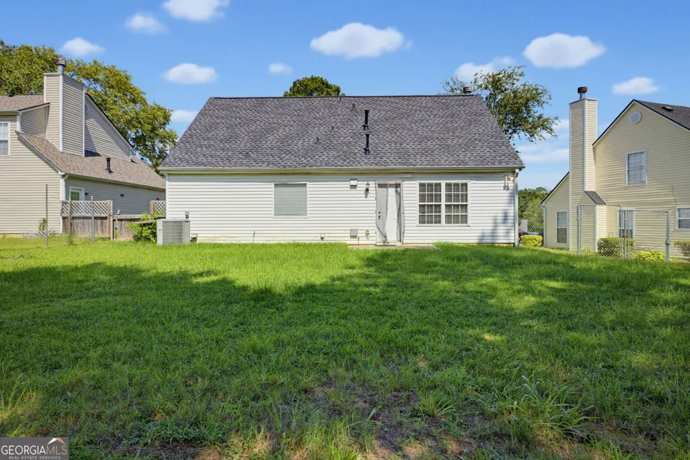 2545 Lake Royale DR Riverdale, GA 30296