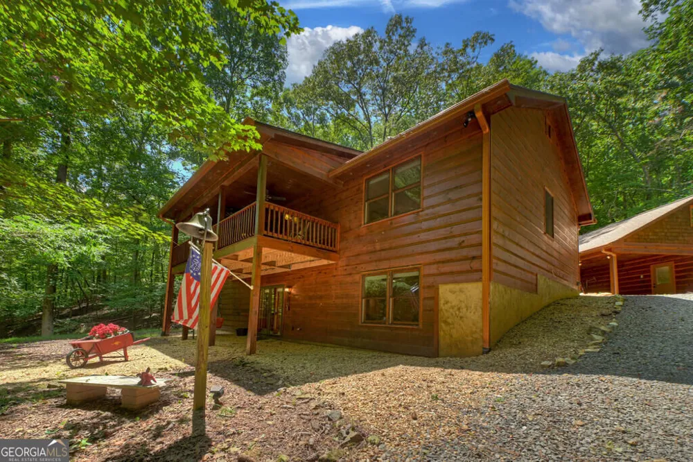 162 Primrose CT Ellijay, GA 30540