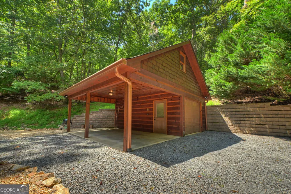162 Primrose CT Ellijay, GA 30540
