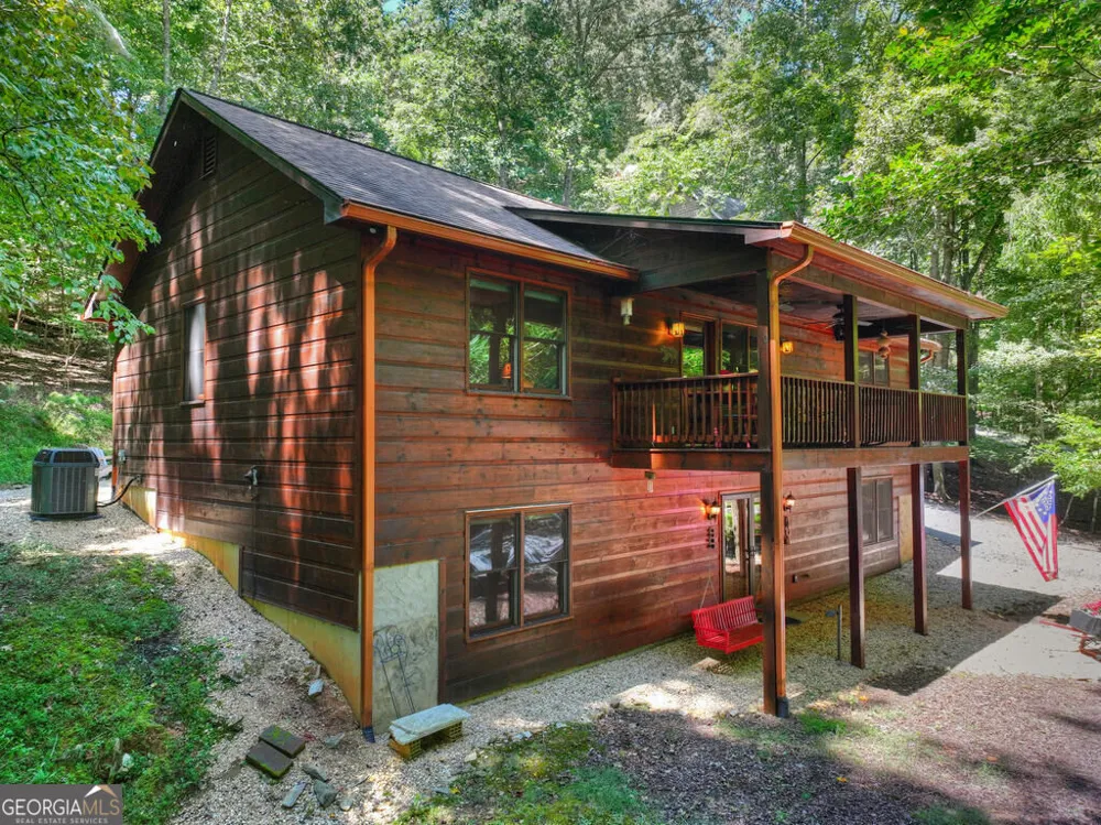 162 Primrose CT Ellijay, GA 30540