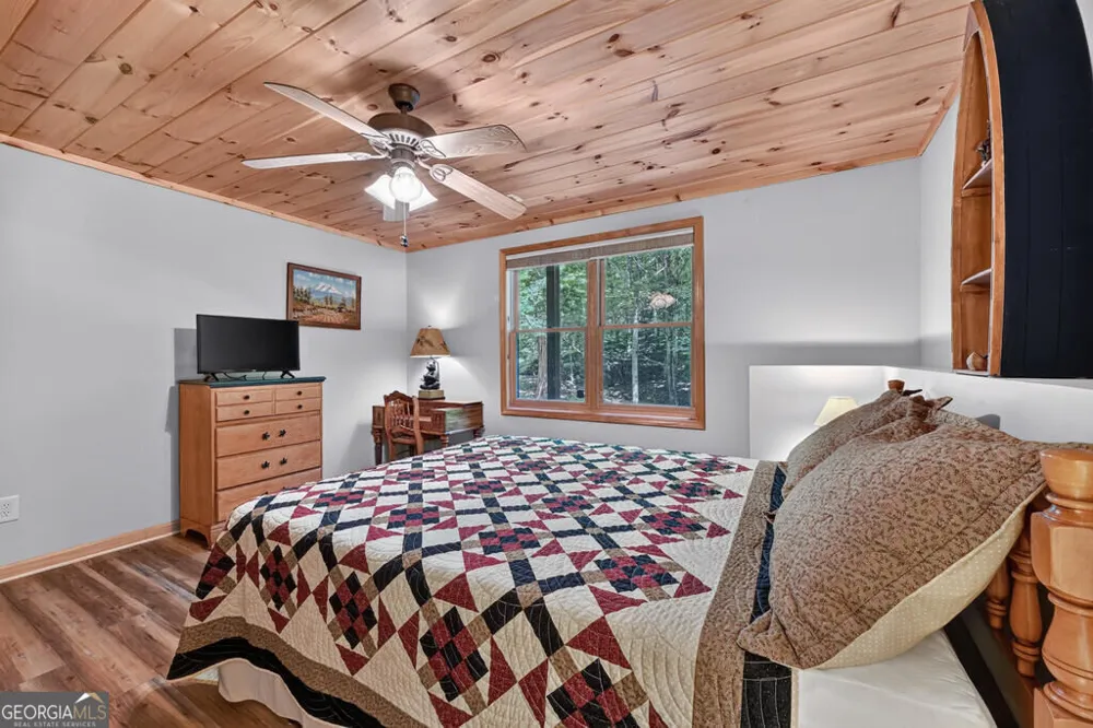 162 Primrose CT Ellijay, GA 30540