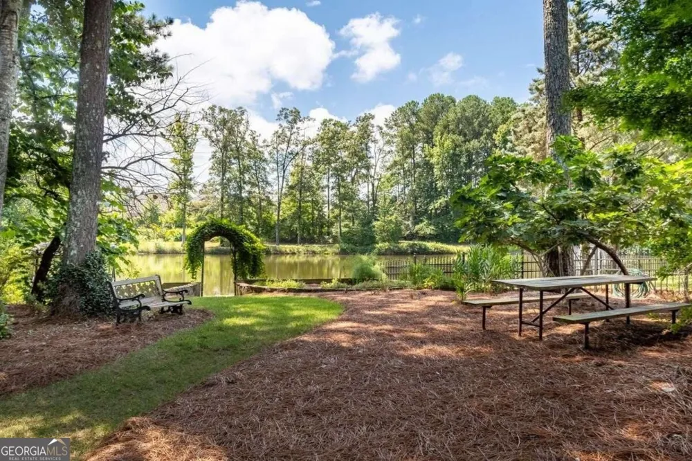 1455 Natchez WAY Grayson, GA 30017