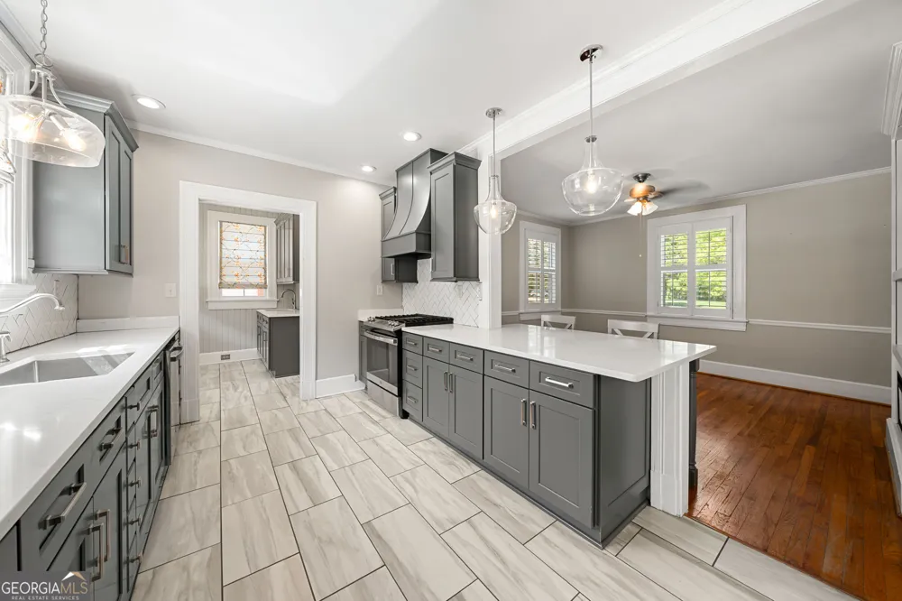 711 Maple DR Griffin, GA 30224