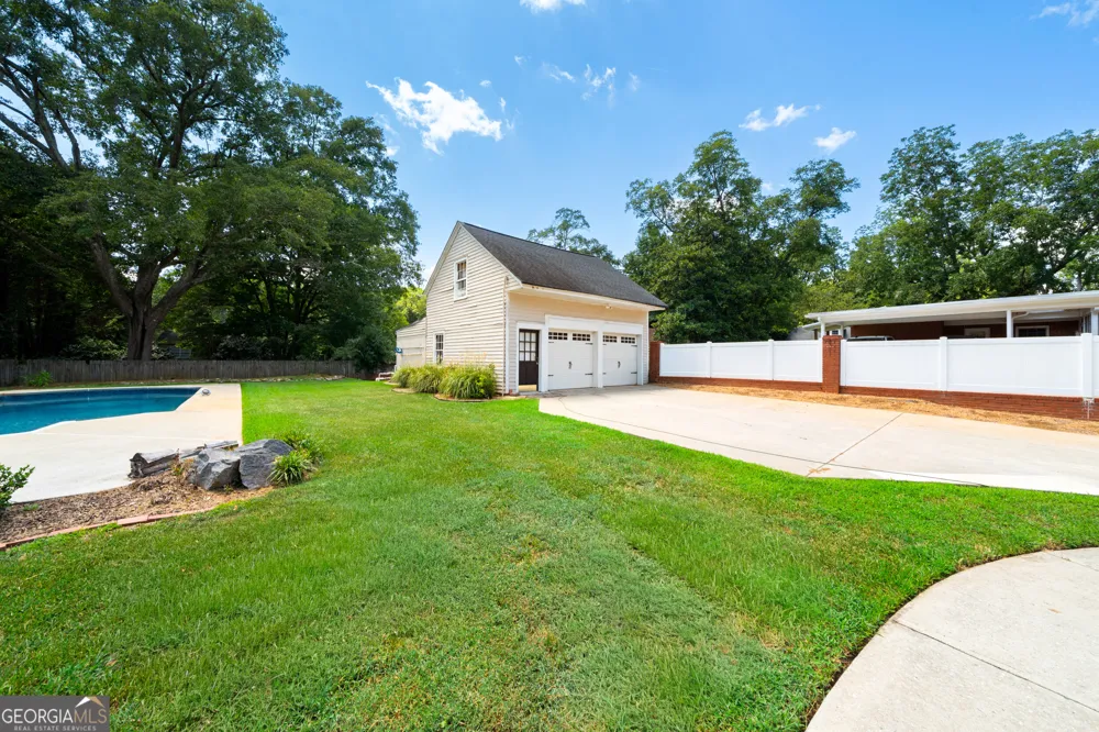 711 Maple DR Griffin, GA 30224