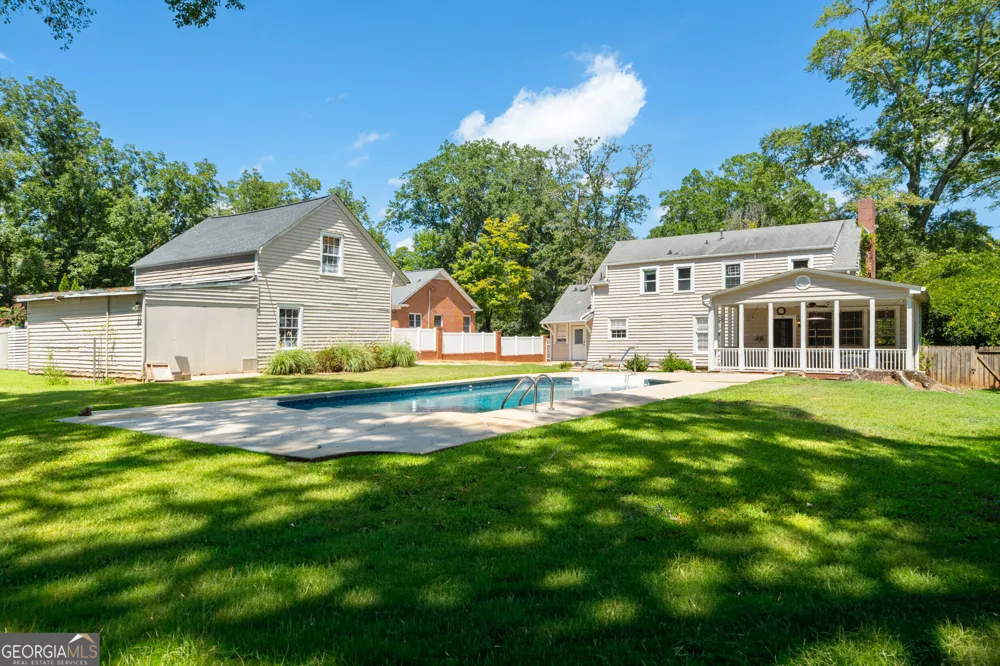711 Maple DR Griffin, GA 30224