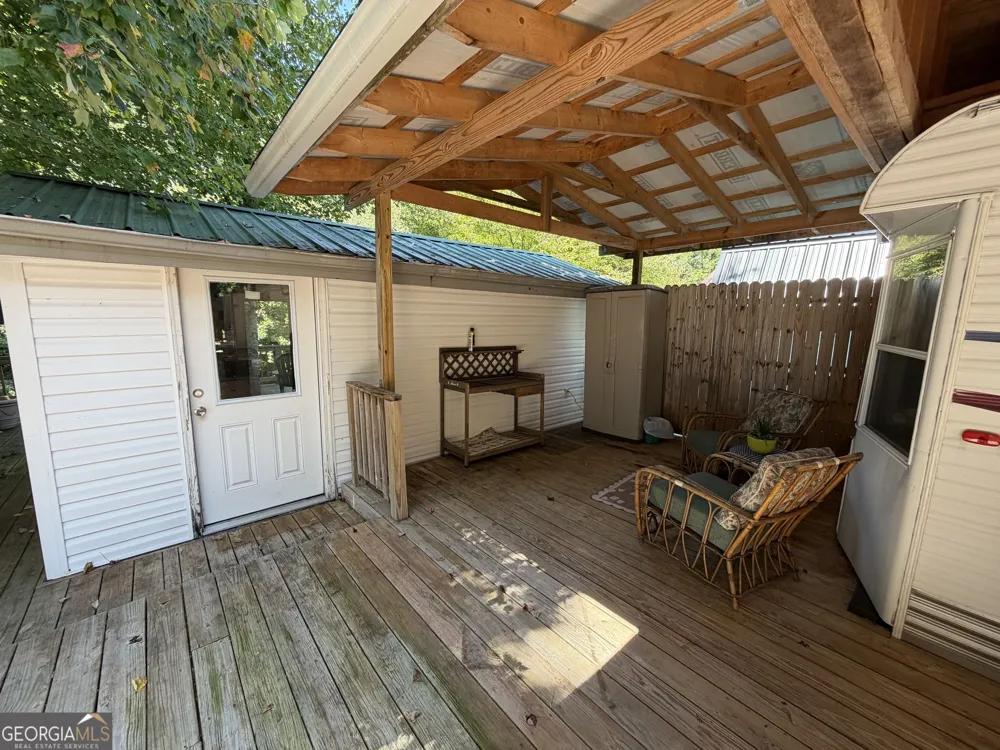 4124 Riverbank RUN Hiawassee, GA 30546