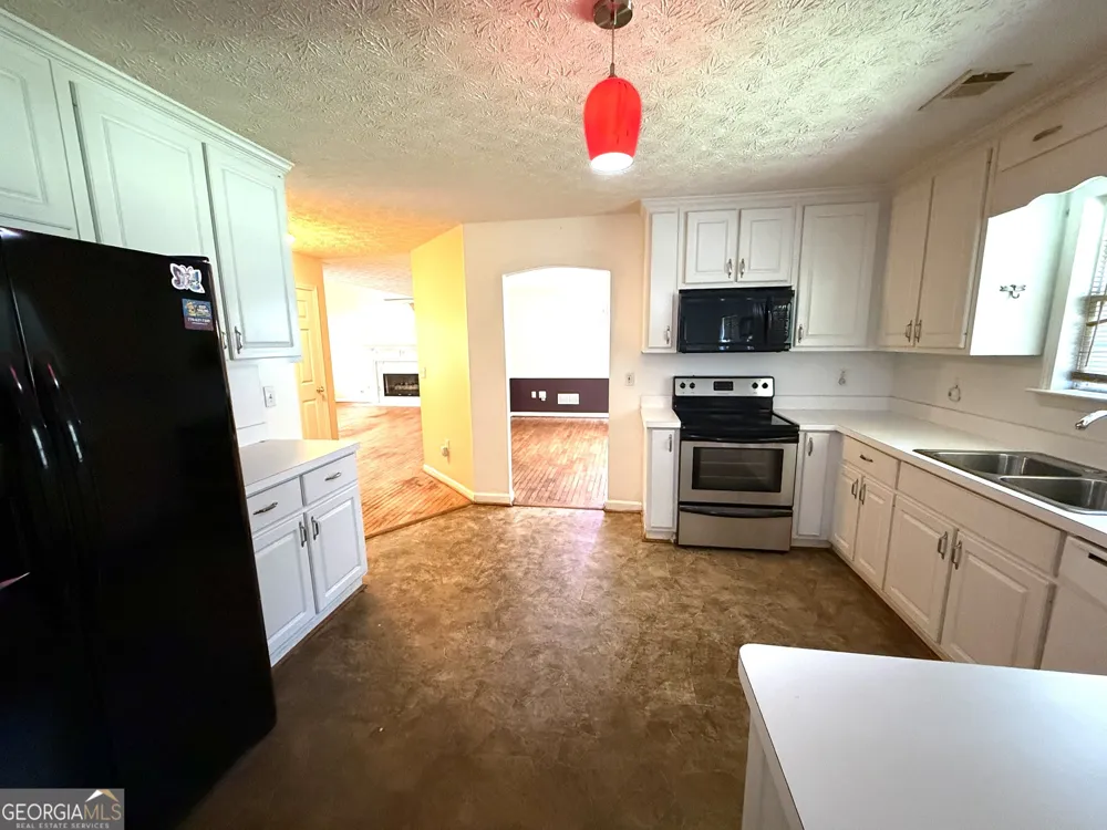 25 Brookstone CT Covington, GA 30016