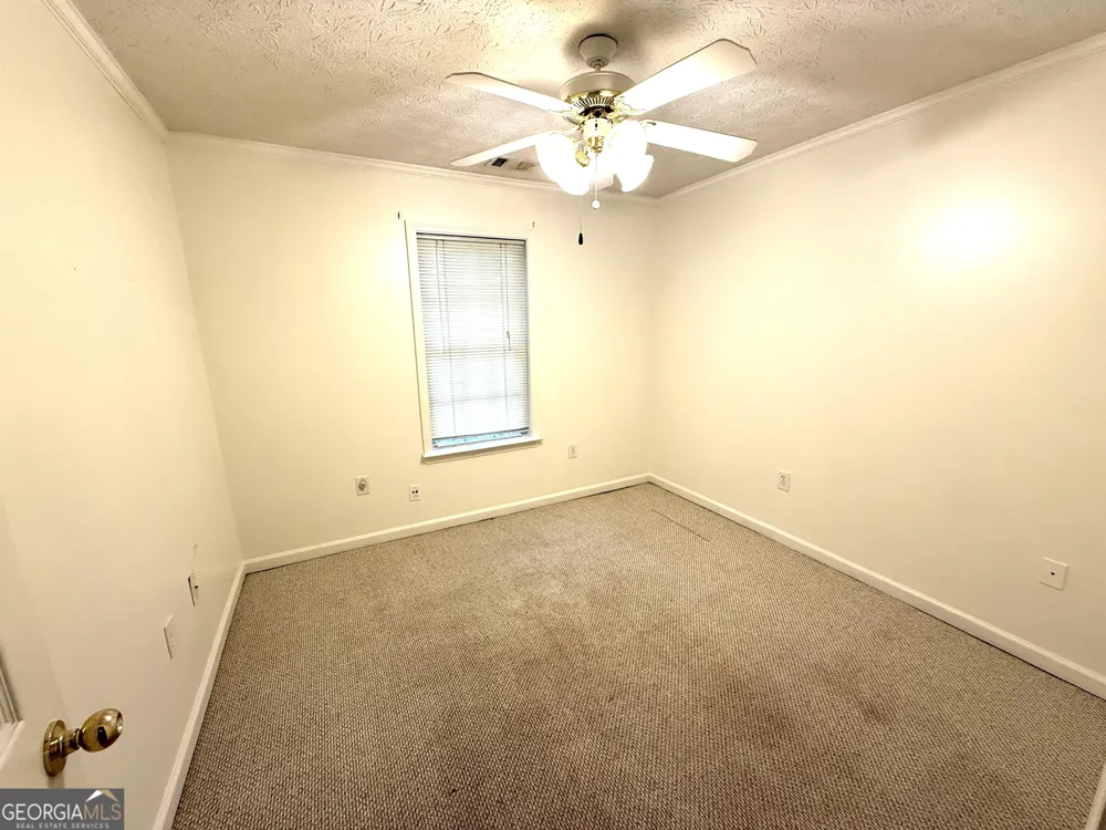 25 Brookstone CT Covington, GA 30016