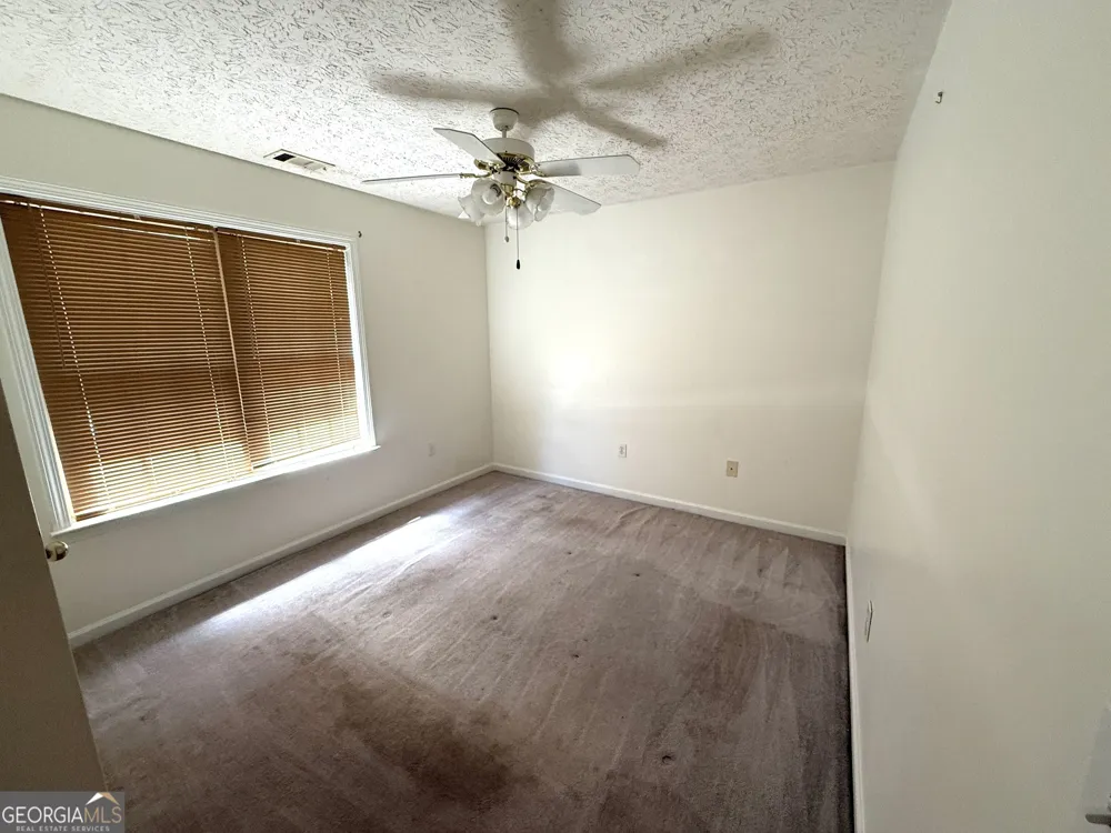 25 Brookstone CT Covington, GA 30016