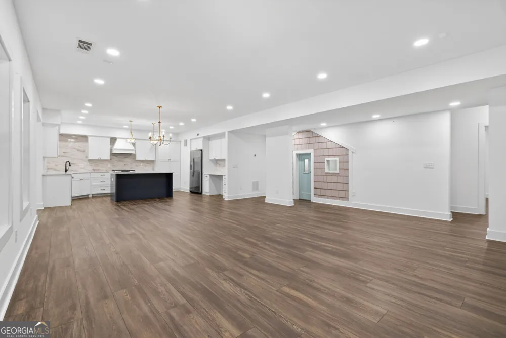 3528 N Bogan RD Buford, GA 30519