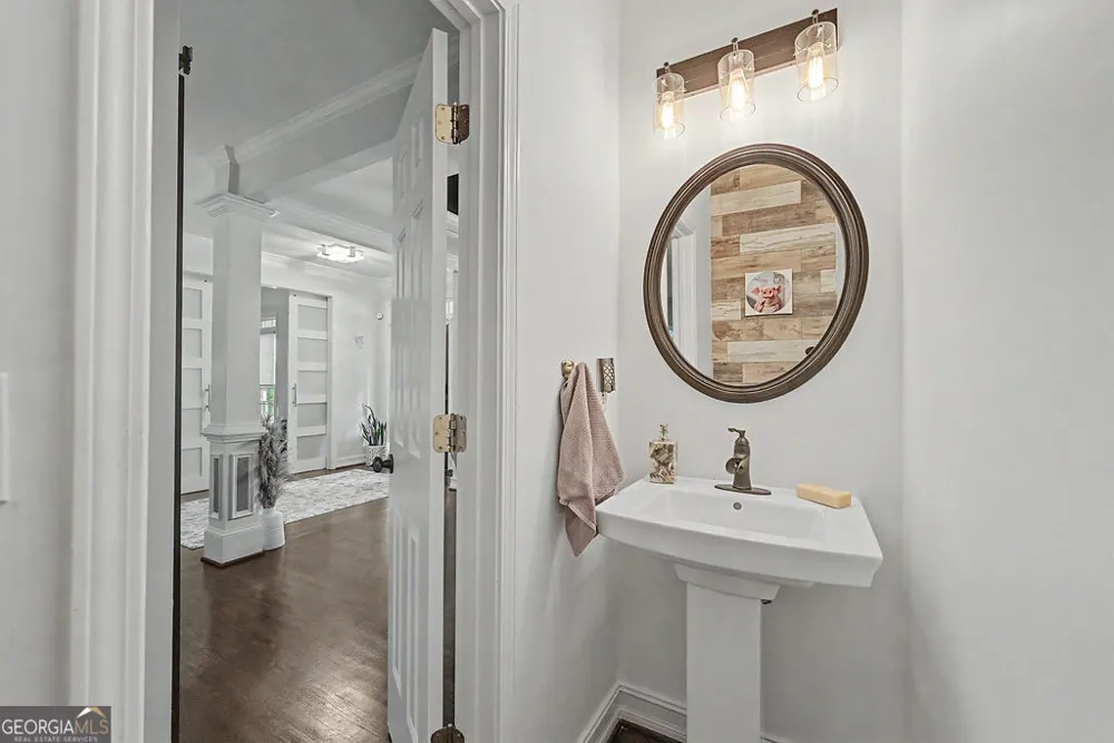 106 Fairway Overlook Woodstock, GA 30188