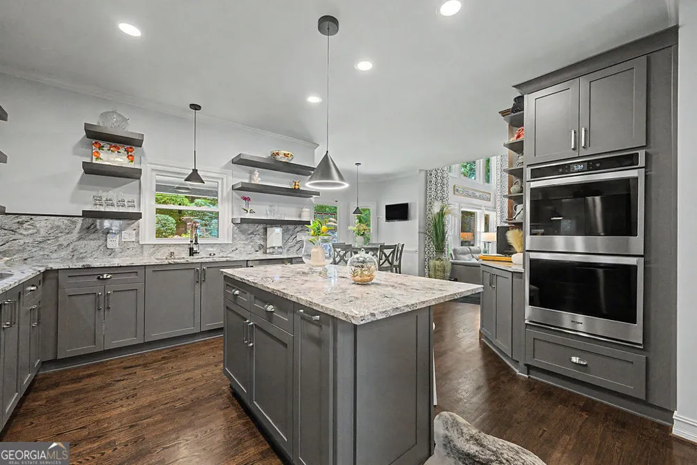 106 Fairway Overlook Woodstock, GA 30188