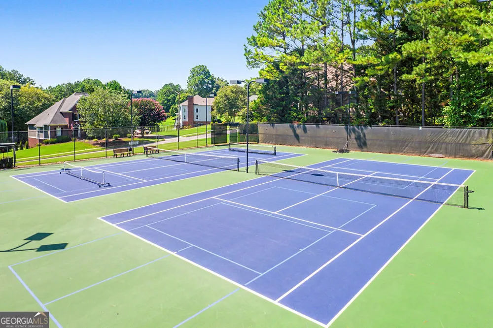 106 Fairway Overlook Woodstock, GA 30188