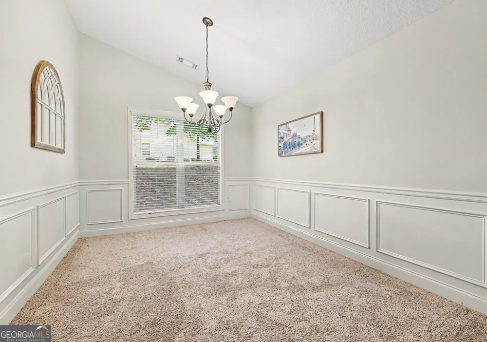 1750 Satilla DR Winder, GA 30680