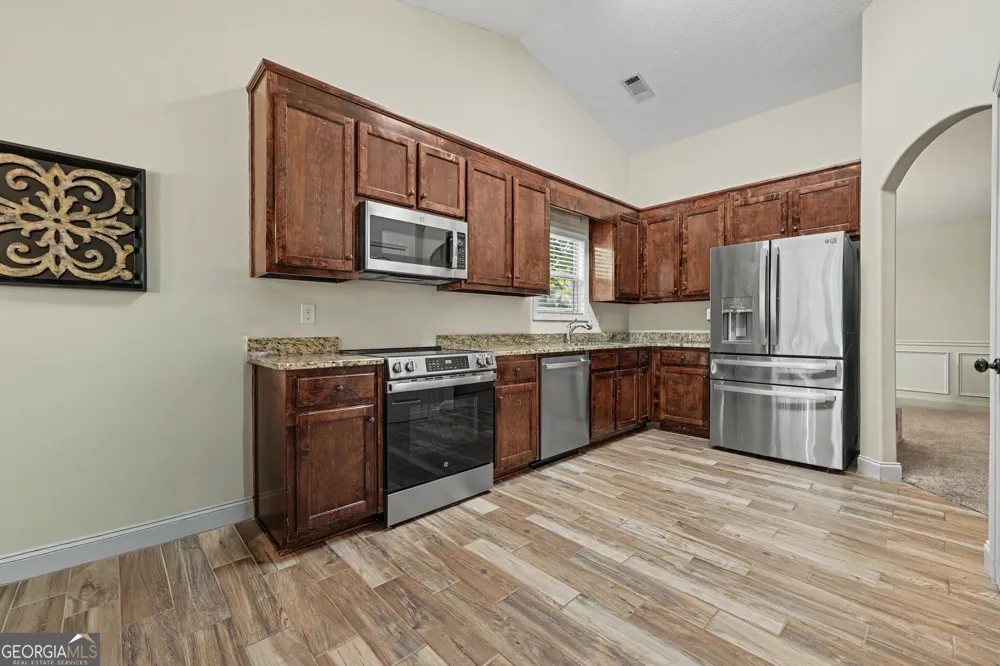 1750 Satilla DR Winder, GA 30680