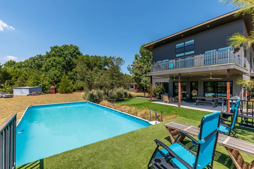 6448 County Road 437 Princeton, TX 75407